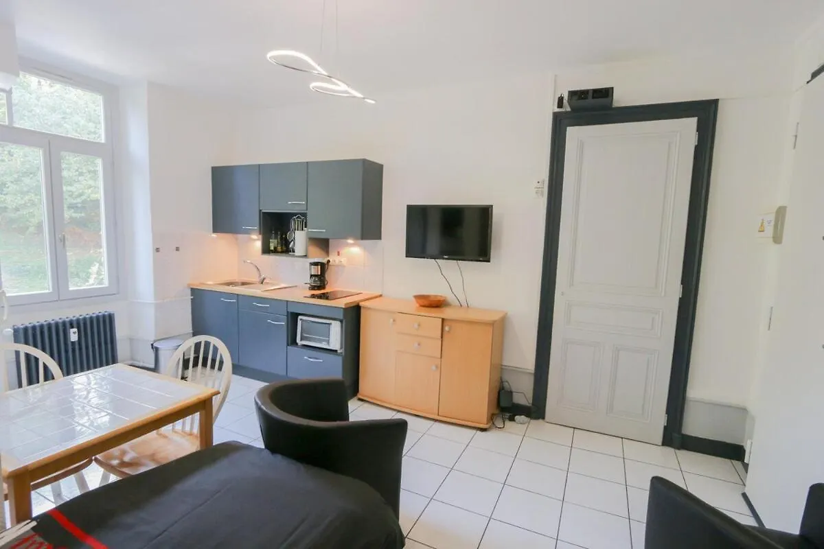 Studio Dans Palace Beausite En Etage Proche Commodites Aix-les-Bains
